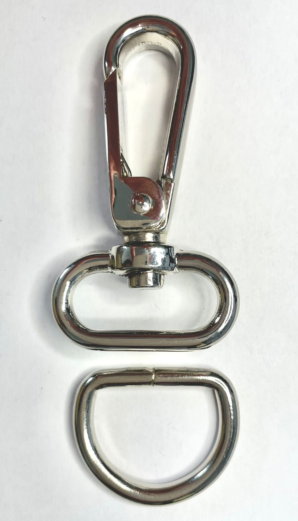 Karabiner mit D-Ring